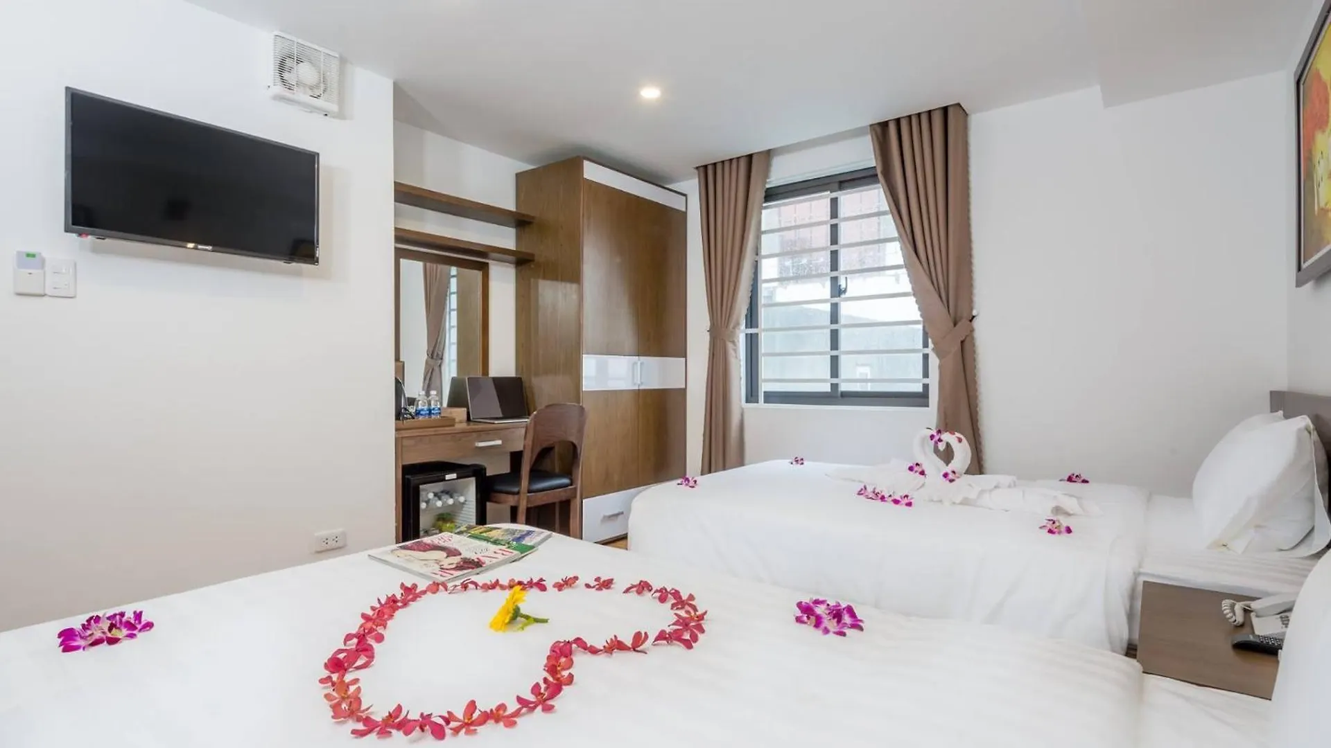 Silana Beachfront Hotel & Spa Da Nang