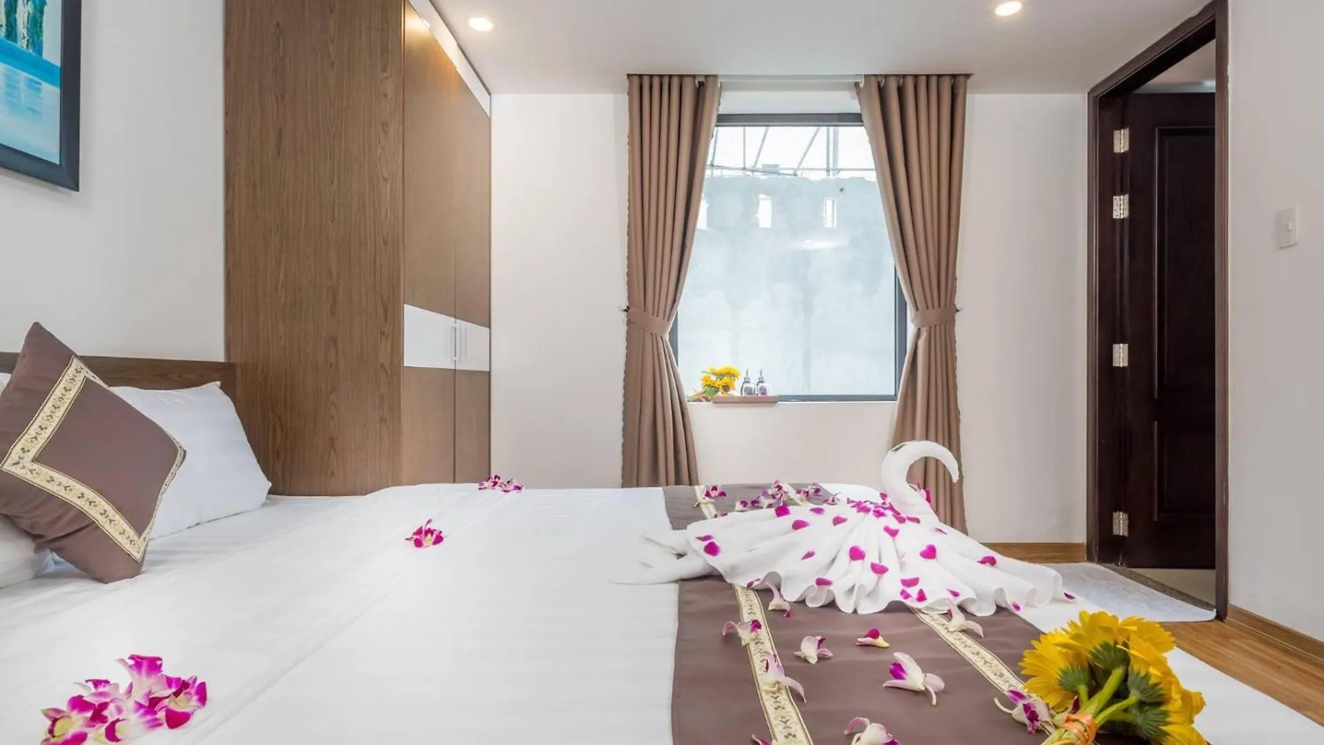 **  Silana Beachfront Hotel & Spa Da Nang Vietnam