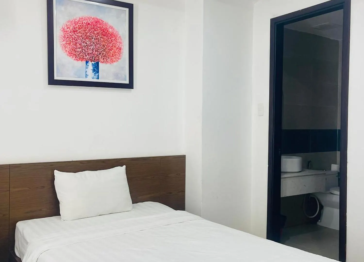 Silana Beachfront Hotel & Spa Da Nang
