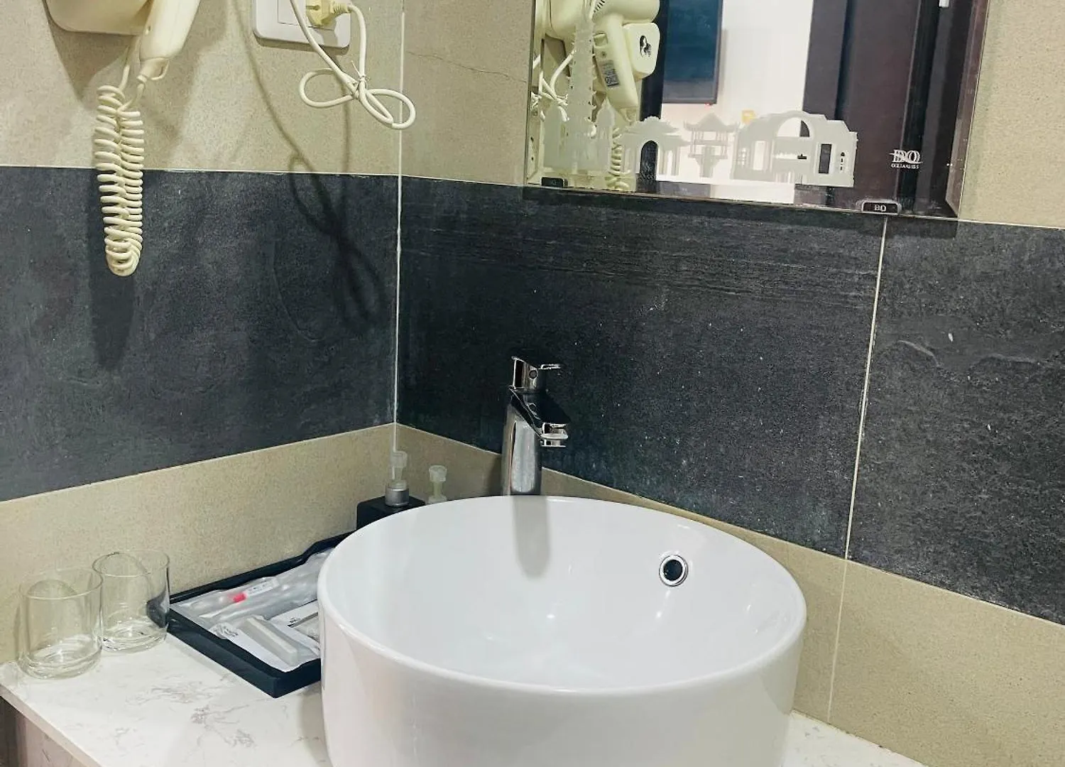 Silana Beachfront Hotel & Spa Da Nang 2*,